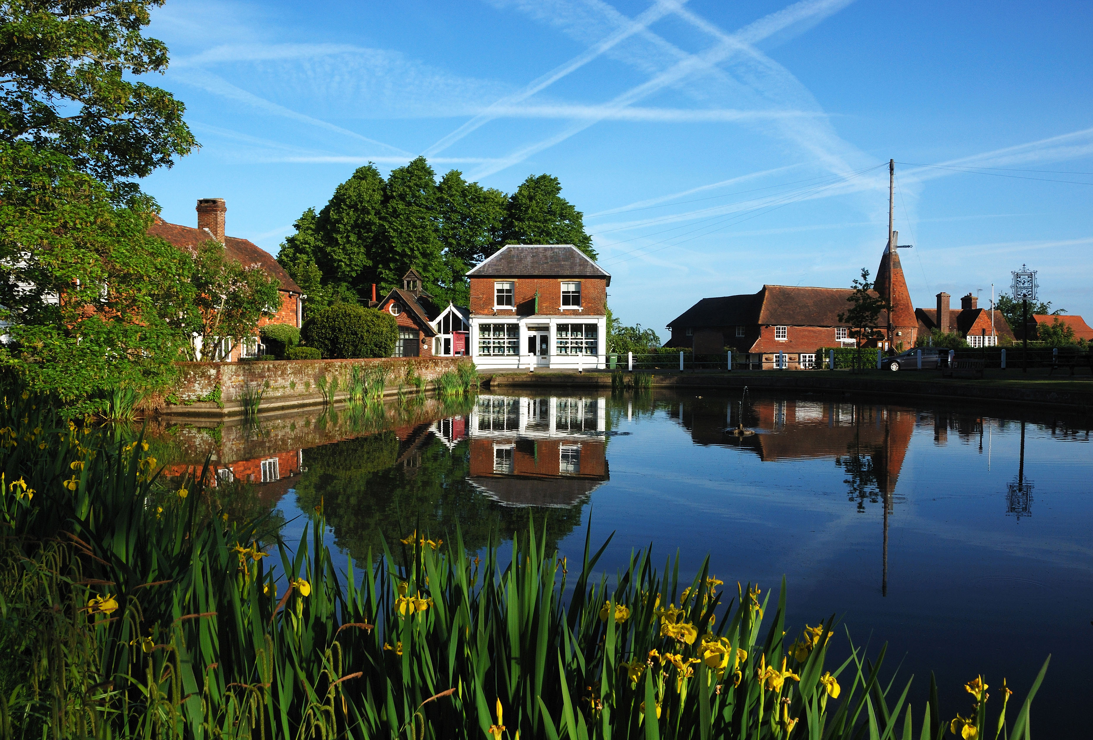 The village pond and oast house at Goudhurst