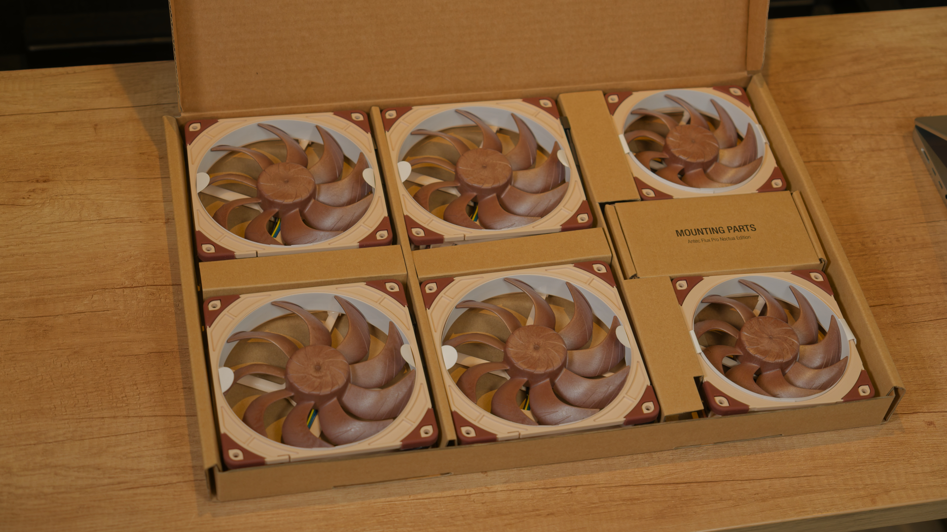 Antec Flux Pro Noctua-Edition