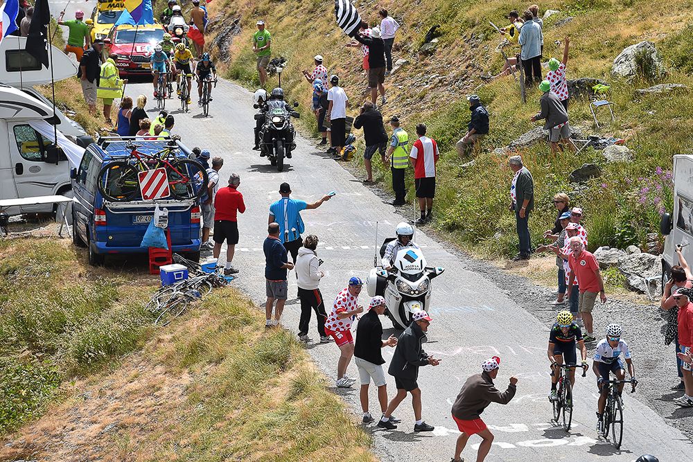 Nairo Quintana and Alejandro Valverde attack during stage 20.