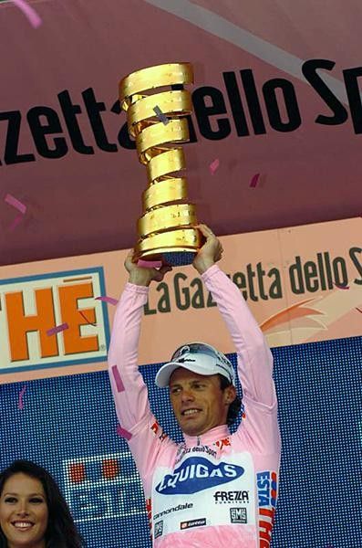Danilo Di Luca (Liquigas) with winner's trophy.