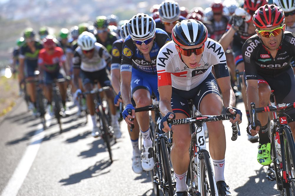 Simon Pellaud (IAM Cycling) leads the chase during stage 18