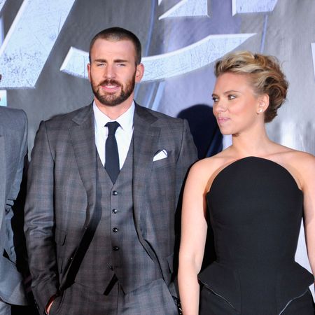 Scarlett Johansson and Chris Evans
