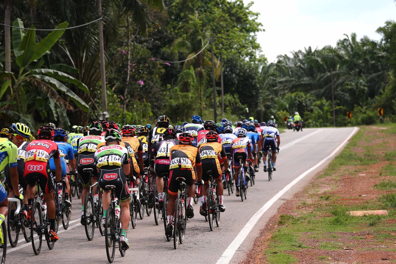 At the rear of the peloton