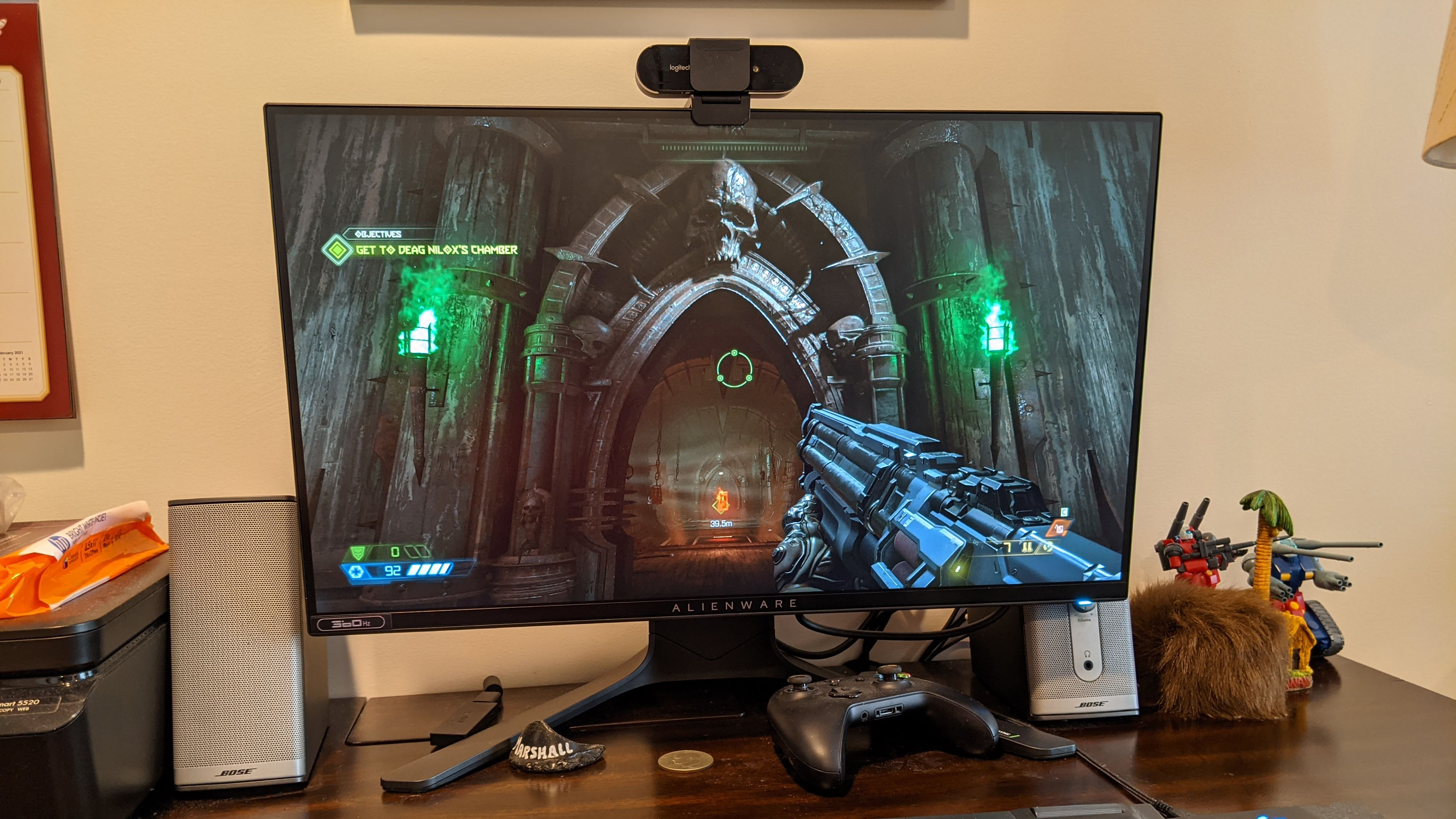 Alienware 25 Gaming Monitor AW2521H on a desk