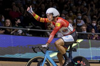 Mora moves to front of men's endurance standings at UCI Track Champions League
