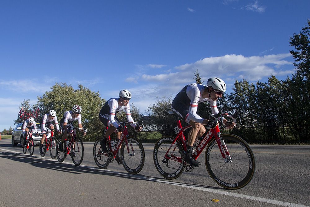 Trek Factory Racing riding the stage 1 team time trial victory