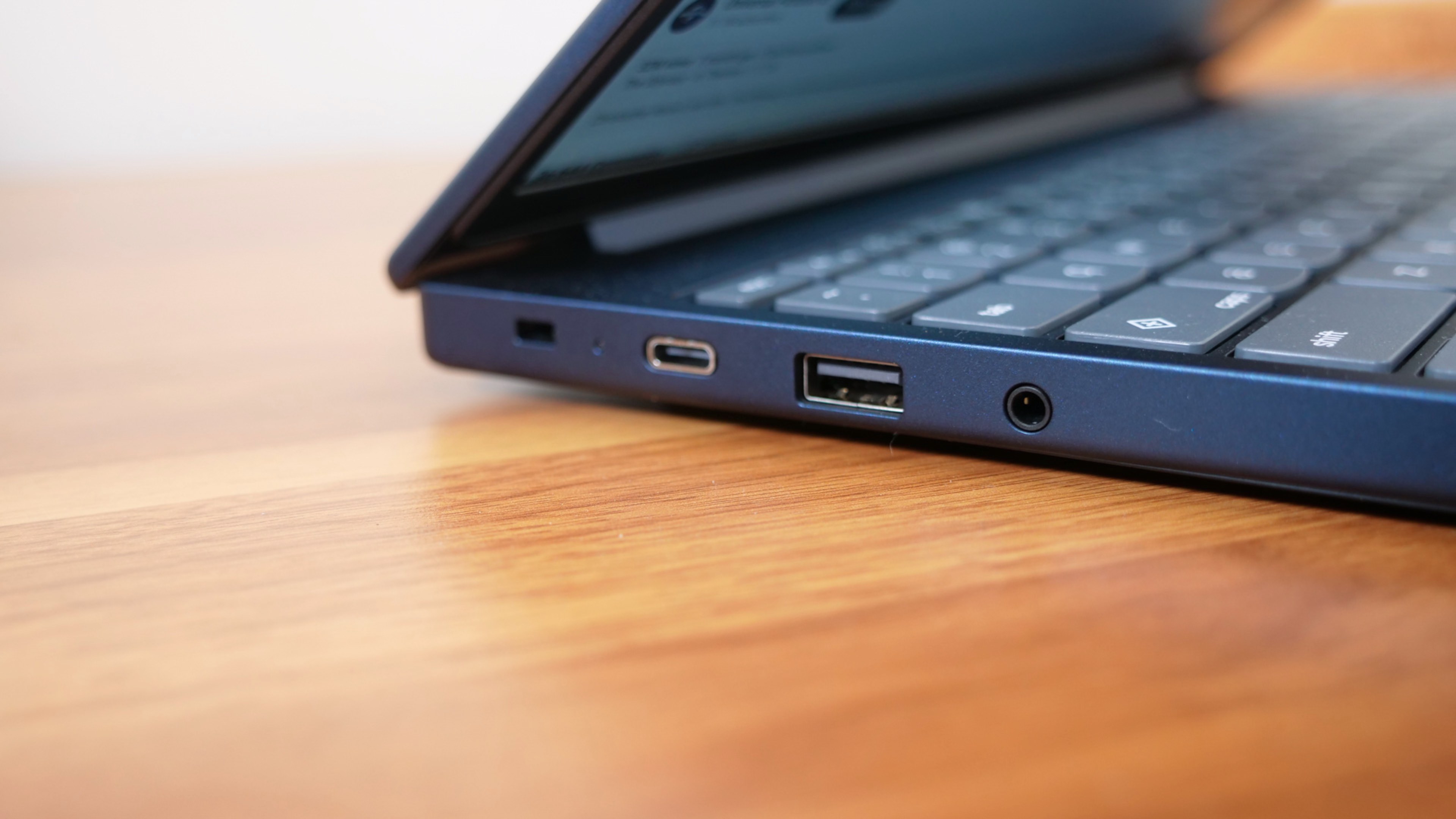 Lenovo Chromebook Plus 15I TN10