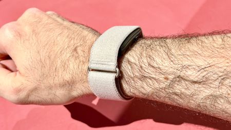 Close-up of the Garmin Cirqa screen-free fitness tracker