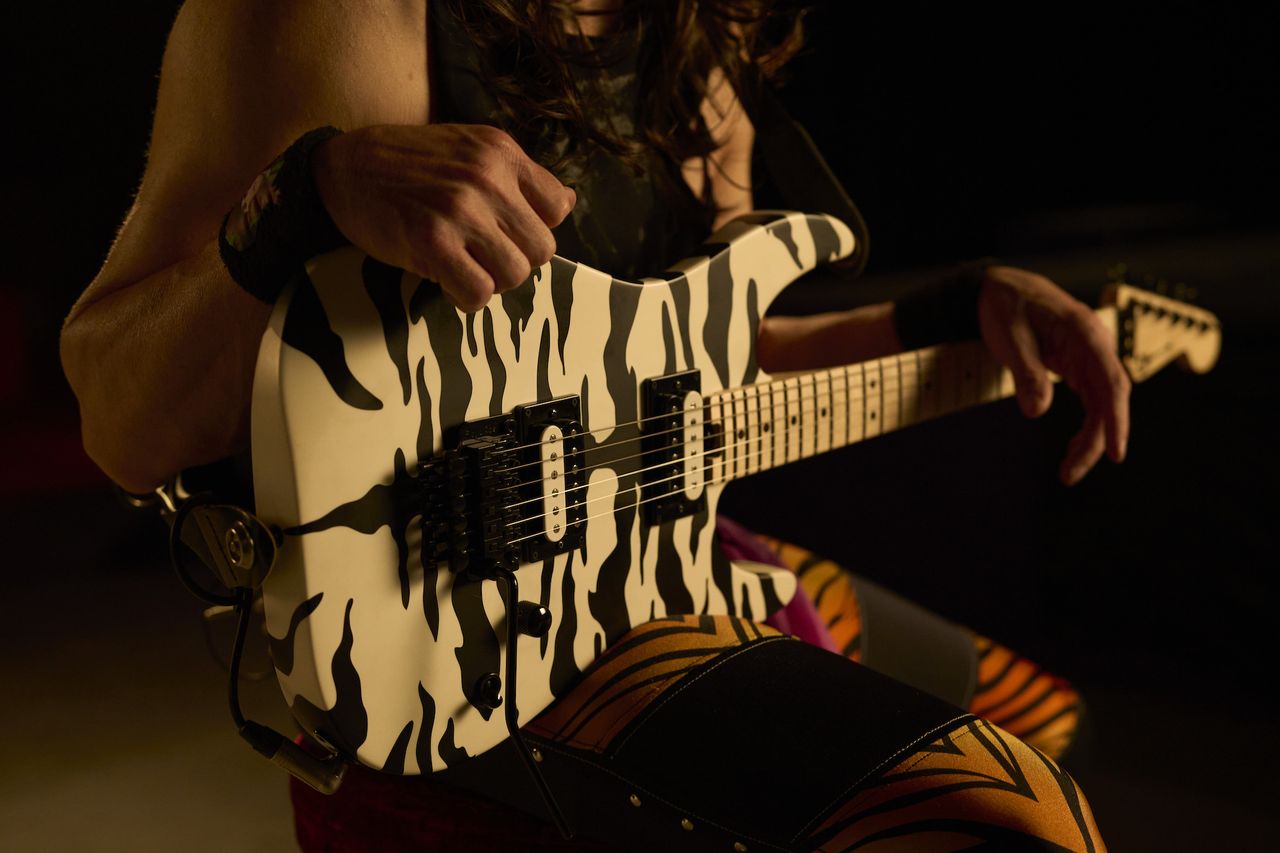 Charvel Satchel Signature Pro-Mod DK22 HH FR M 1
