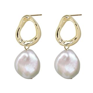 FuigeBach Pearl Earrings