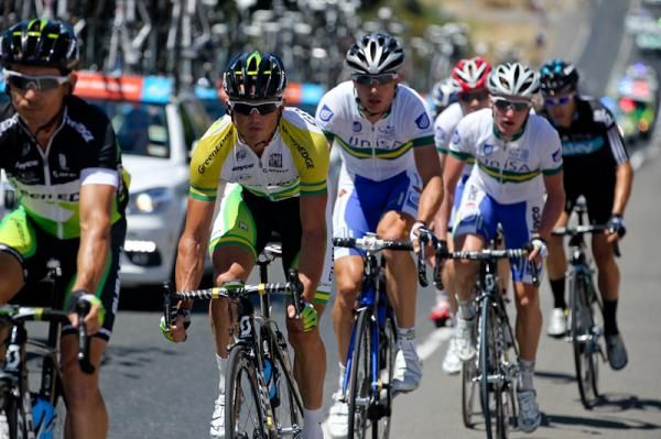 Simon Gerrans makes his way back to the bunch.