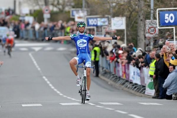 Laurent Mangel (Saur-Sojasun) soaks it all up