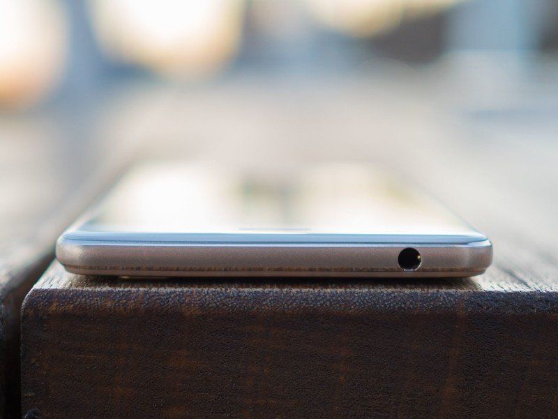 Oppo F1
