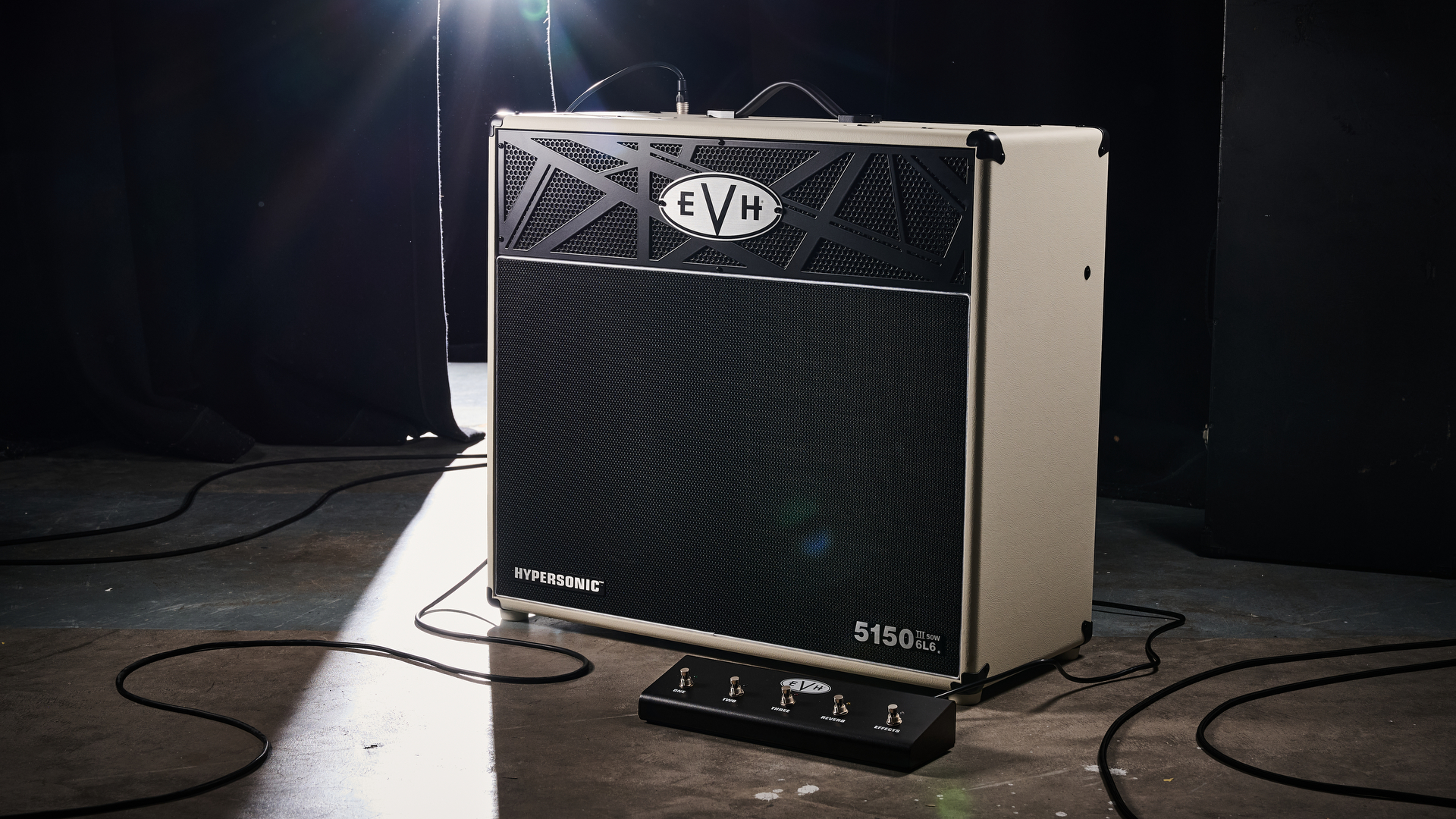 EVH 5150 III Hypersonic 6L6 2x12