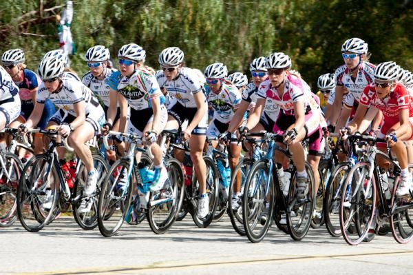 Teams who had riders in the break were all covering the front of the main field.