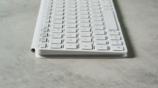 a photograph of the logitech keys-to-go 2 ipad keyboard with scissor-switch keys and 3 bluetooth channels