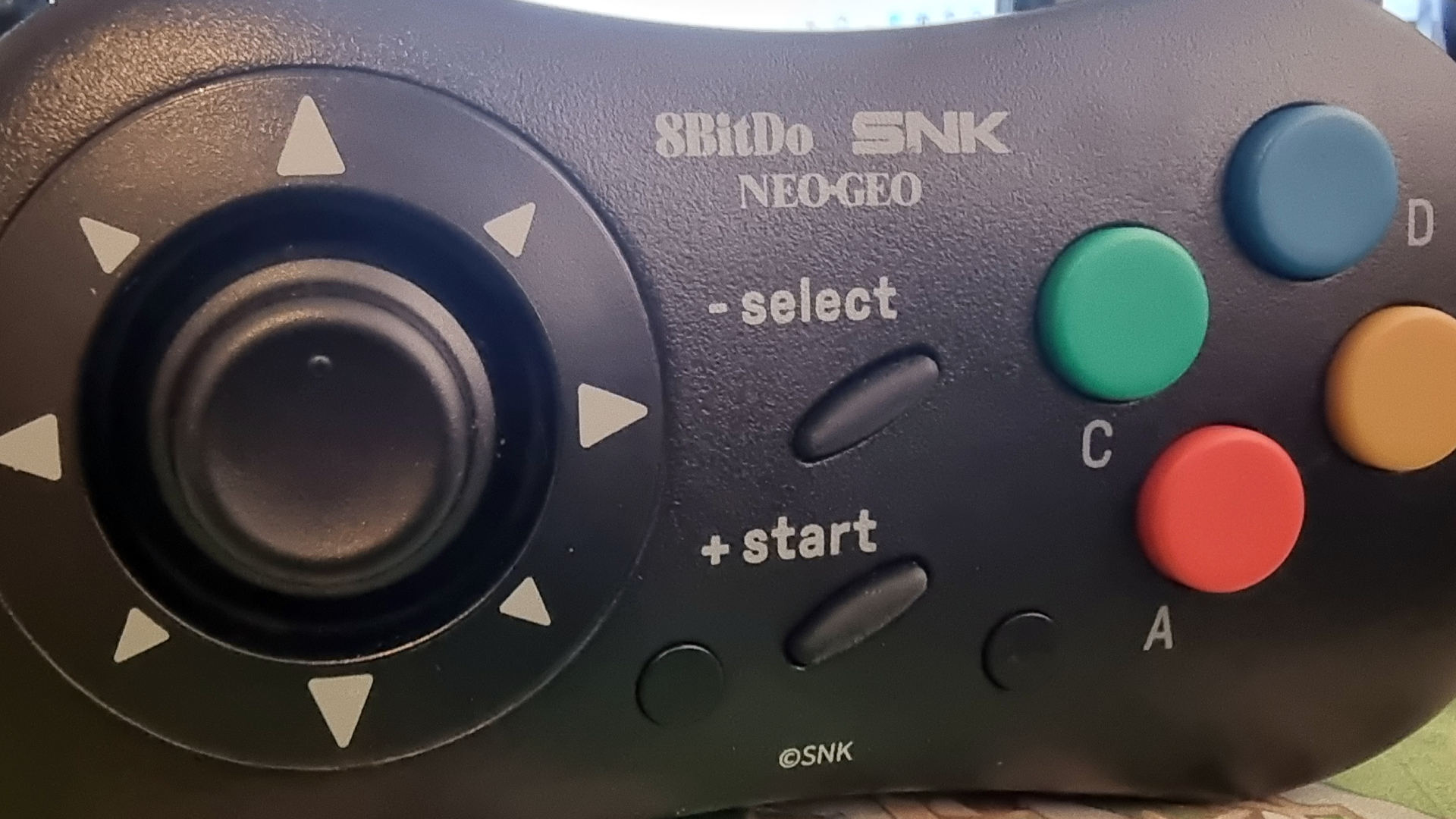 8BitDo NeoGeo Wireless Controller