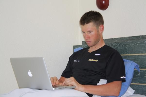 Mark Renshaw was dropped before the finish so tries to find a replay online