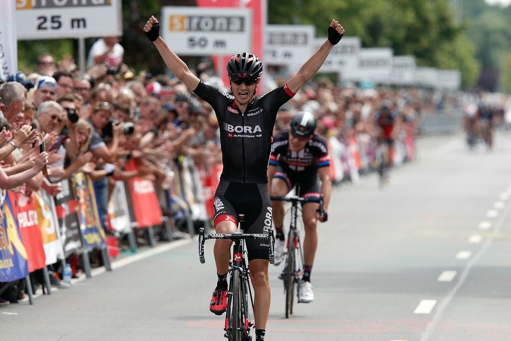 Emanuel Buchmann (Bora-Argon18) wins the German championship.
