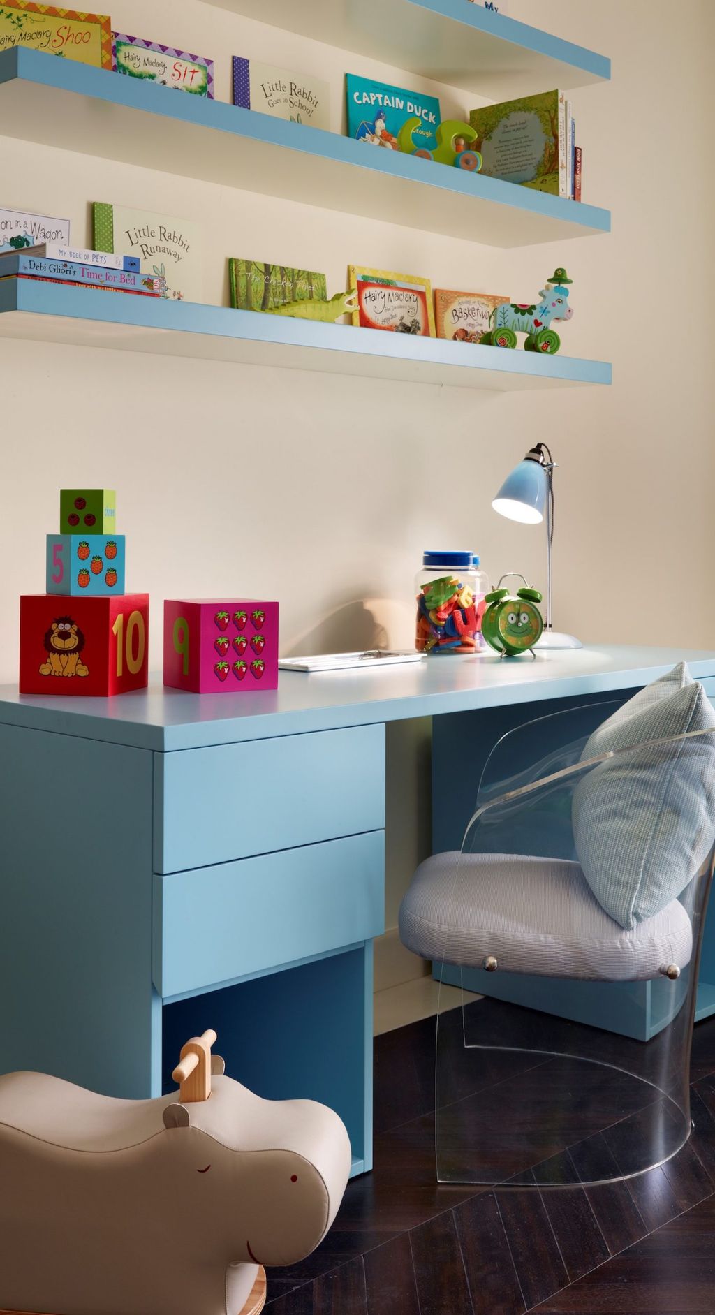 Kids desks: 25 of the best desk ideas for kids