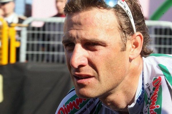 Alessandro Petacchi at the finish in Arenzano.