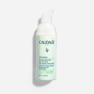 a packshot of caudalie vinoclean foaming cleanser