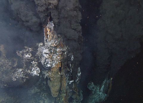 Images: Deep-Sea 'Black Smoker' Vents in Action | Live Science