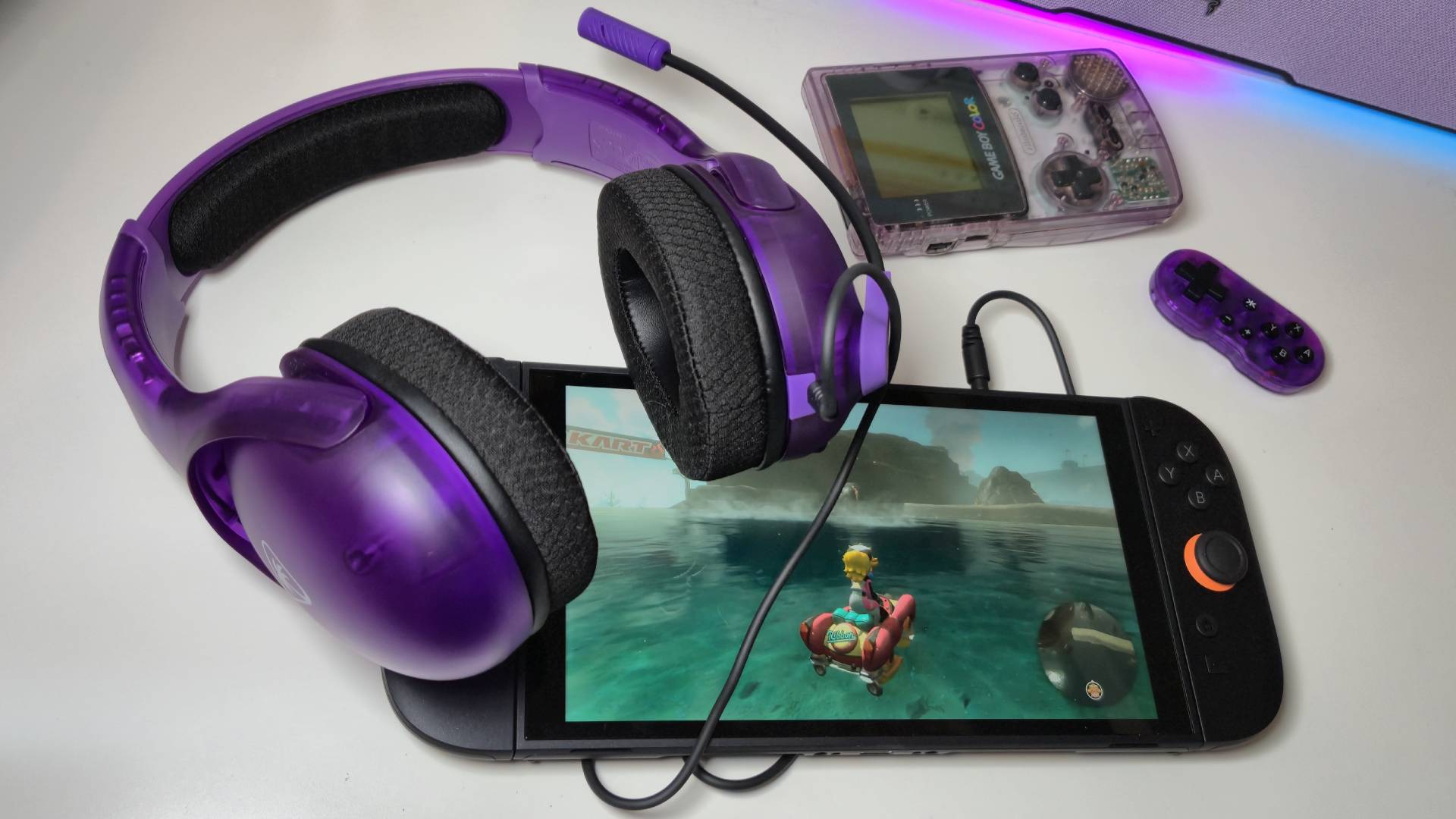 Photo of the Turtle Beach Nintendo Switch Airlite Fit wired gaming headset by Rosalie Newcombe plugged into a Switch 2.