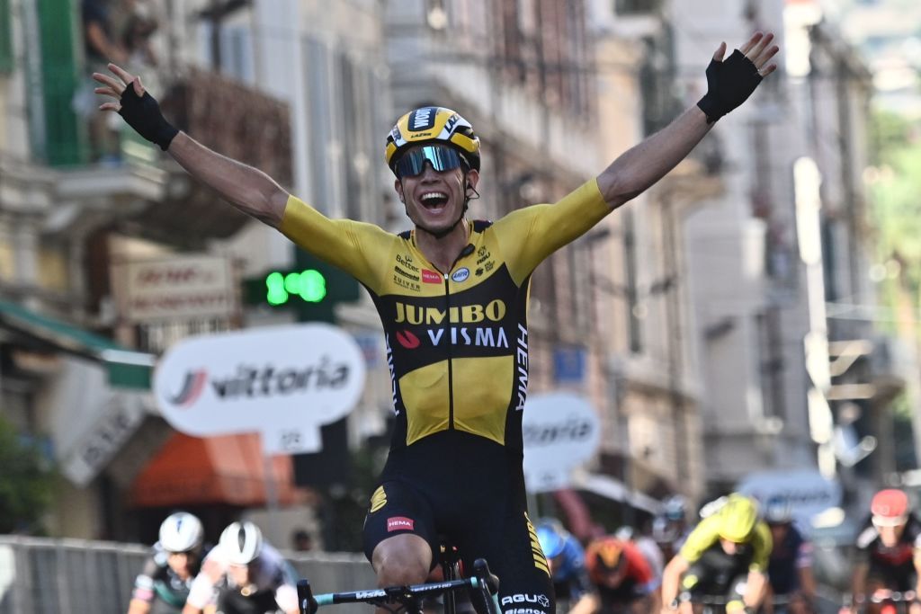 Wout Van Aert (Jumbo-Visma) wins Milan-San Remo 2020