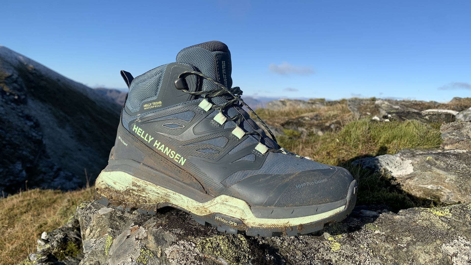 helly hansen hiking footwear