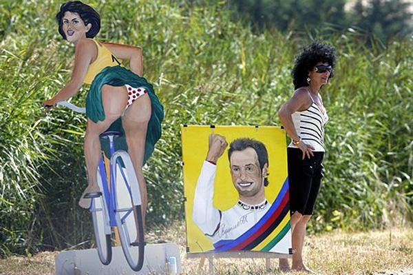 Roadside distractions but the riders were going too fast today to notice anything.