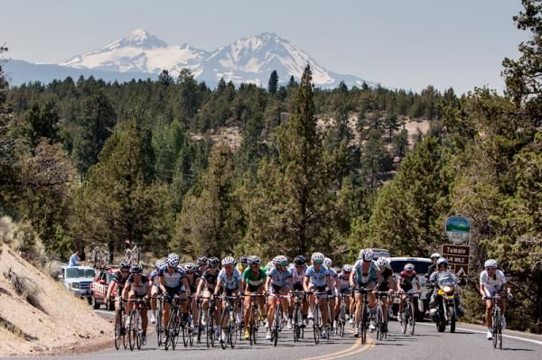 The women tackle the big climb before the feed zone.