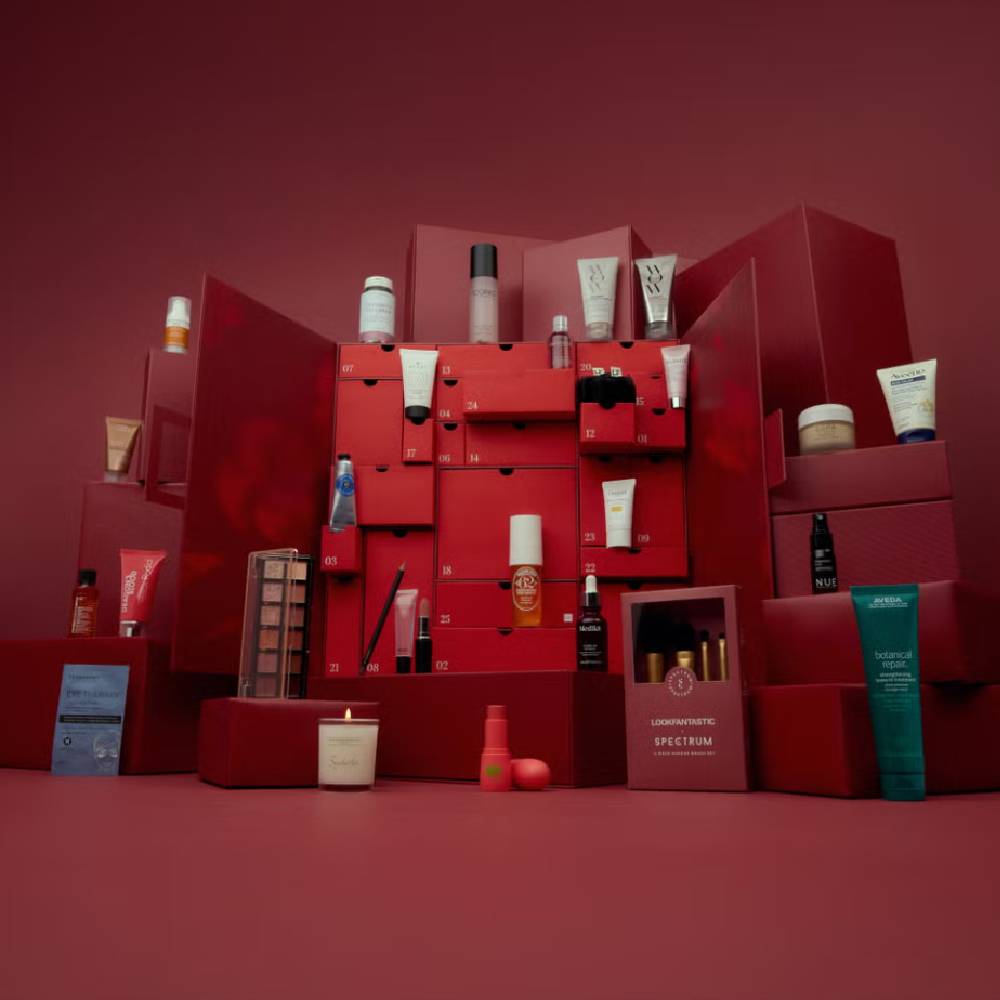 LOOKFANTASTIC beauty advent calendar 2025