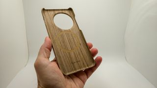 The inside of the official OnePlus 13 wood case