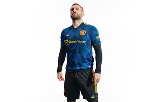 adidas 2021-22 Manchester United 3rd Jersey