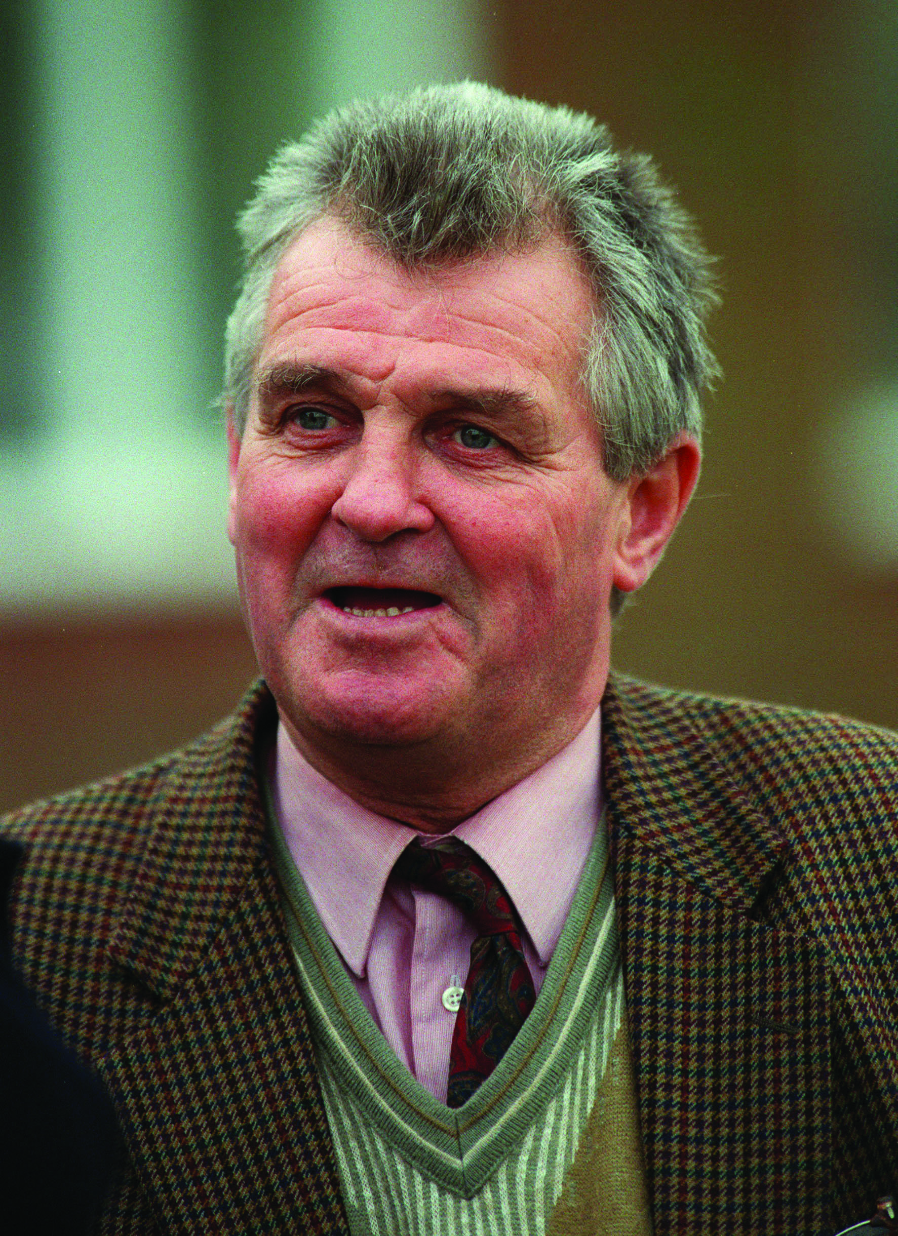 HWM7D4 HARVEY SMITH HUSBAND OF SUE SMITH (TRAINER) 19 November 1997