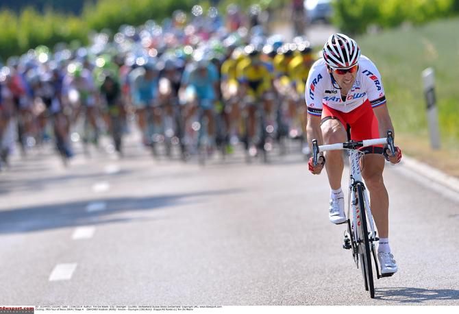 Vladimir Isaychev (Katusha) attacks