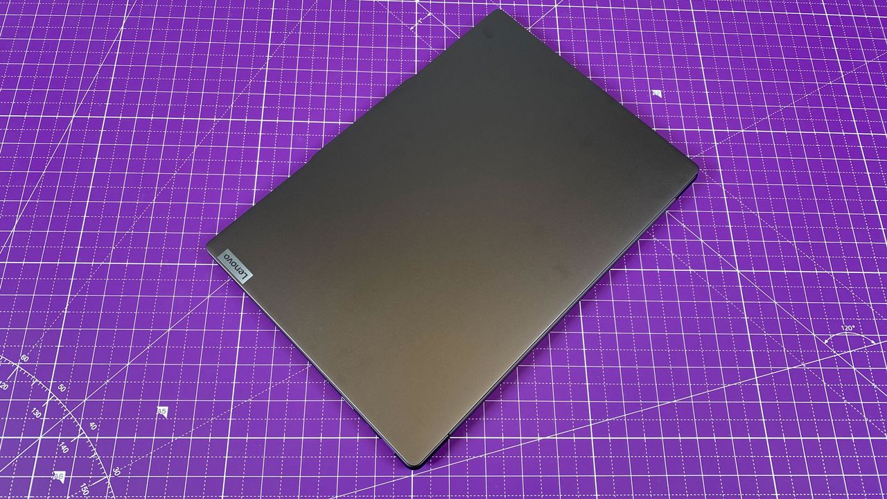 Lenovo Slim Pro 7