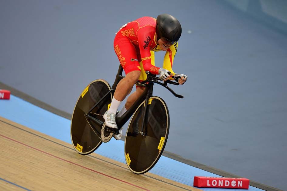 Xiao Ling Luo in the 500m time trial in the omnium