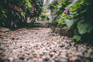 Gravel garden path ideas for security