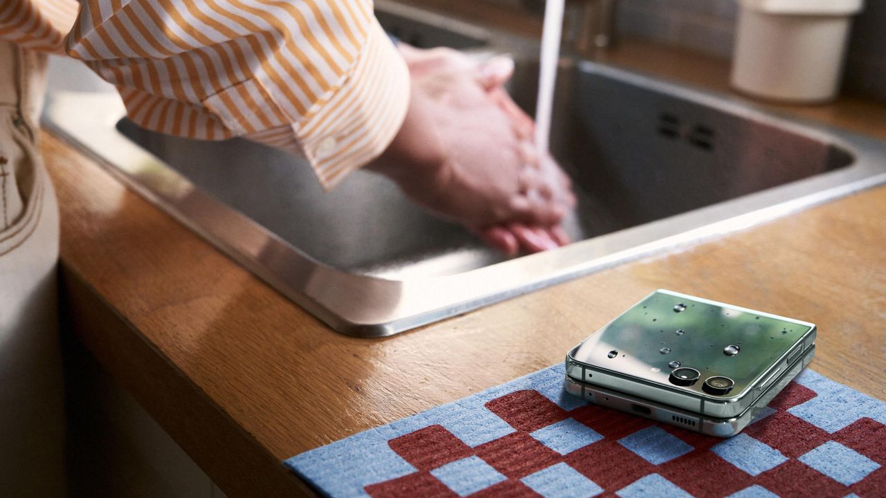 Samsung Galaxy Z Flip 5