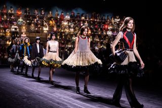 Louis Vuitton Women fashion dresses