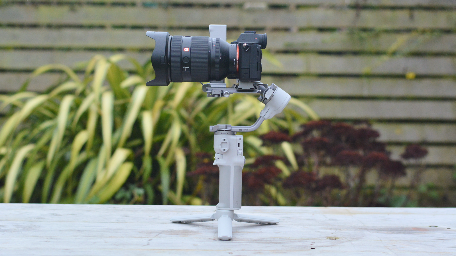 DJI RS 4 Mini outdoors on a table