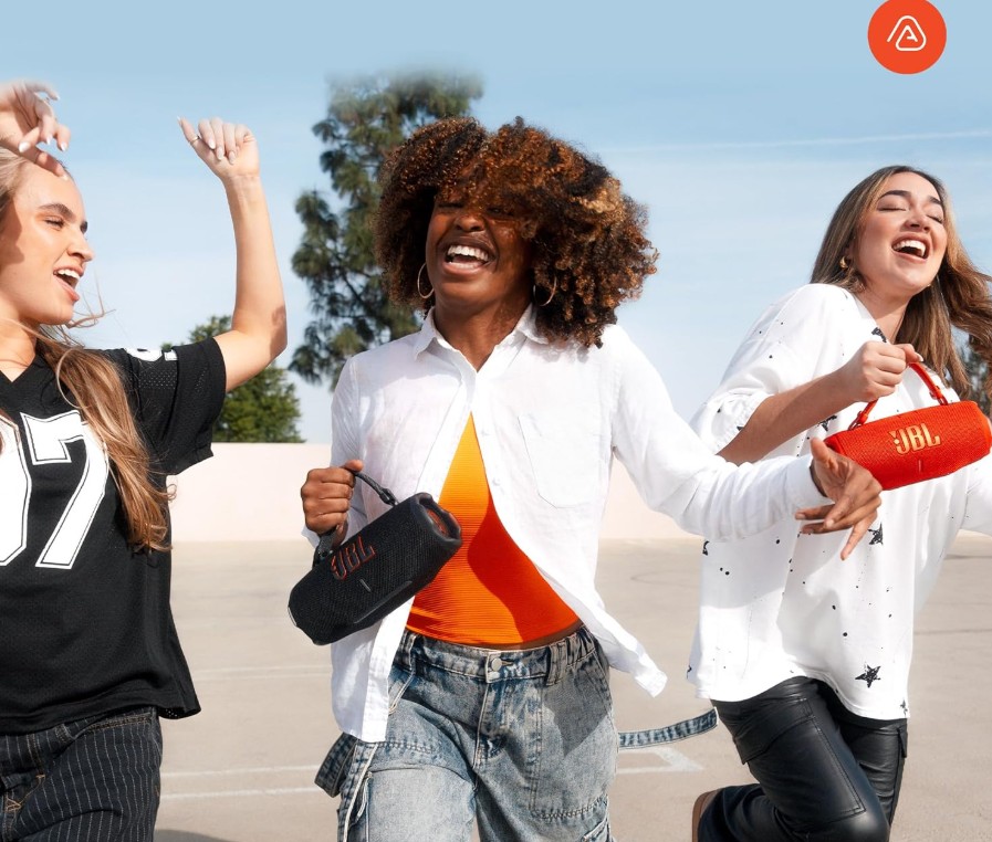 JBL Charge 6