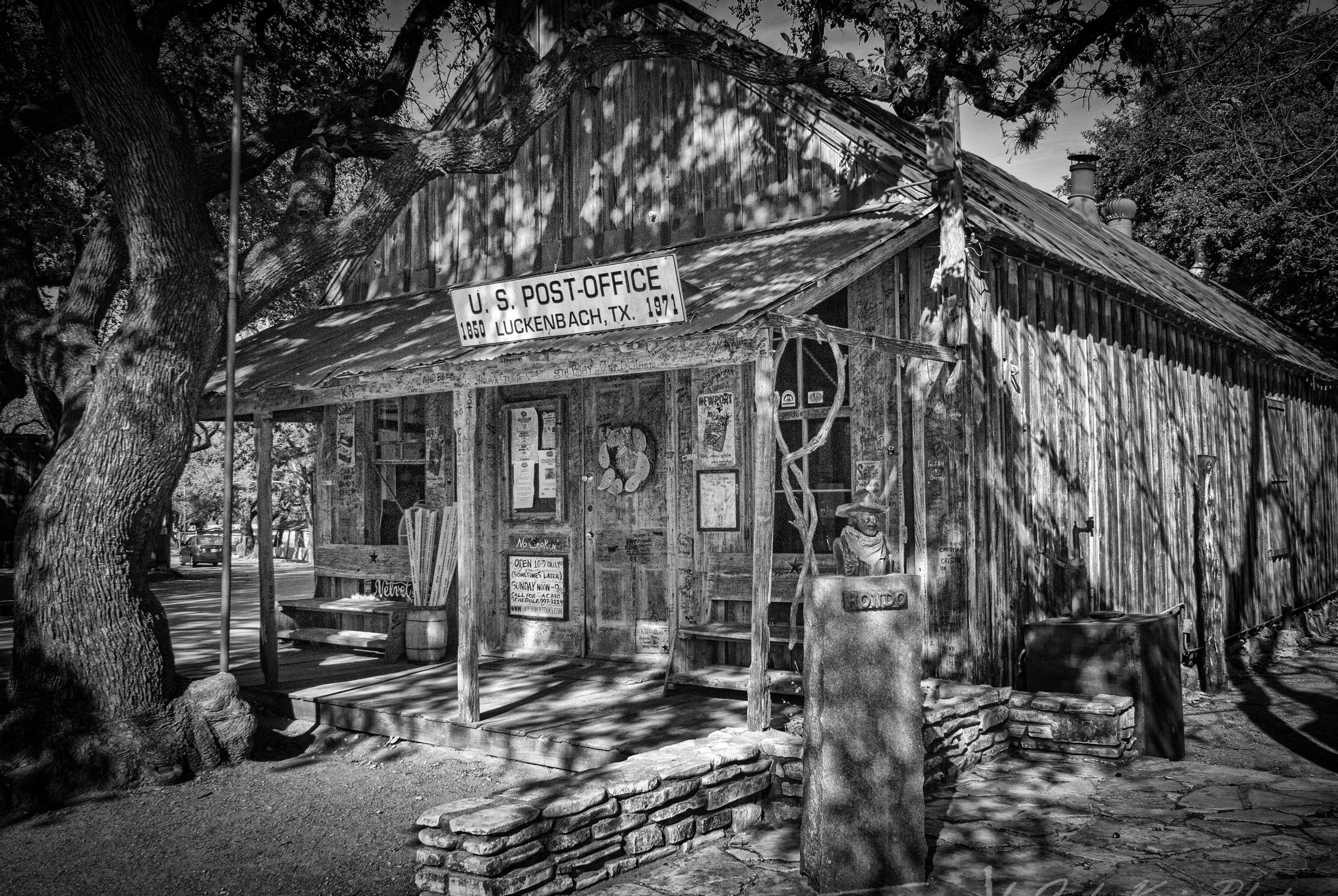 GuruShots - Monochrome Moments Jan 26