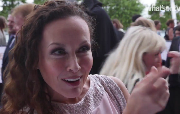 amanda mealing