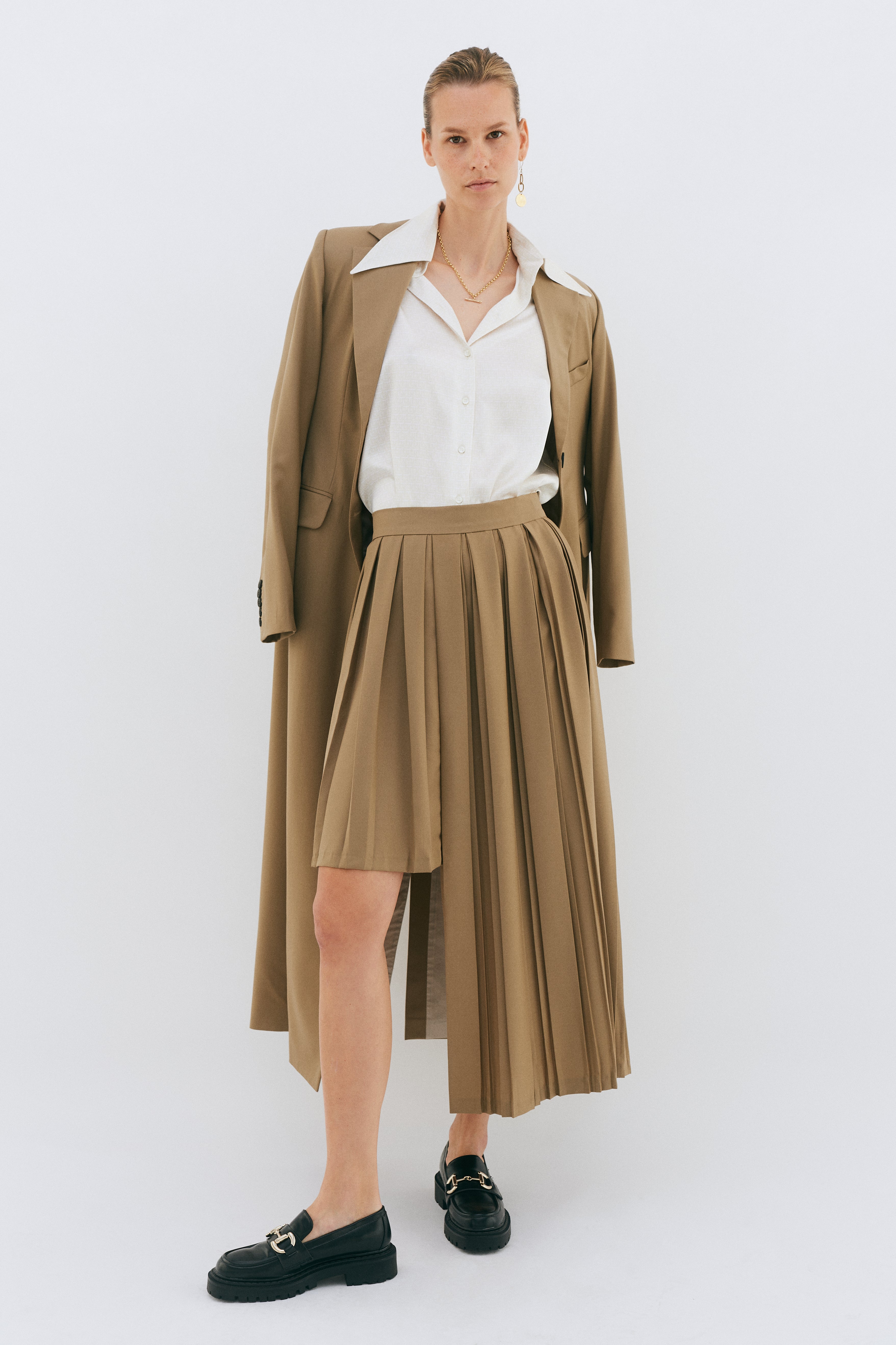 Khaki Exaggerated Contrast Pleated Skirt | Laura Pitharas