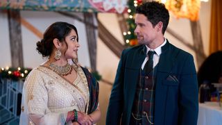 Anuja Joshi, Benjamin Hollingsworth in Christmas with the Singhs