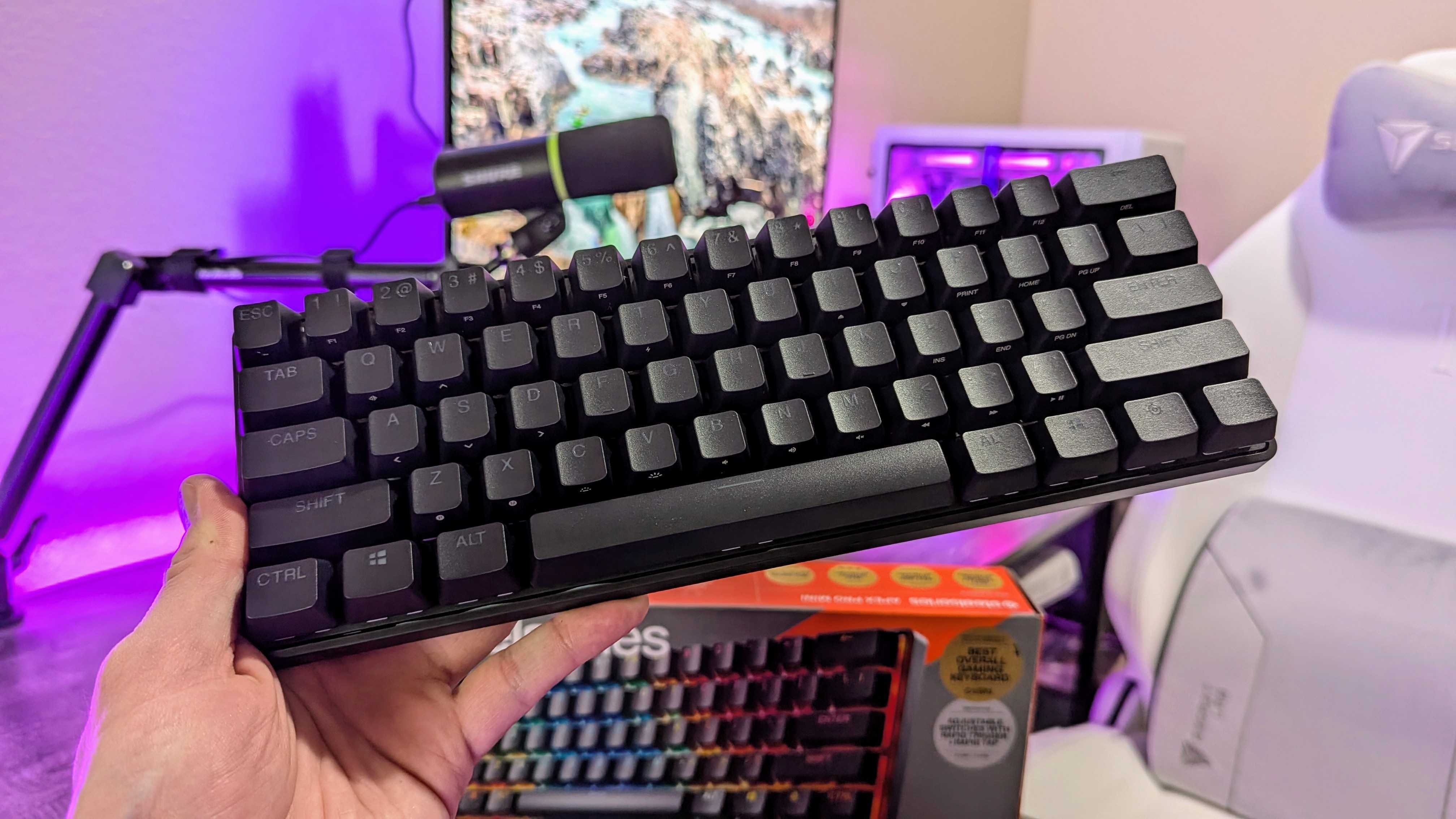 Image of the SteelSeries Apex Pro Mini (Gen 3).