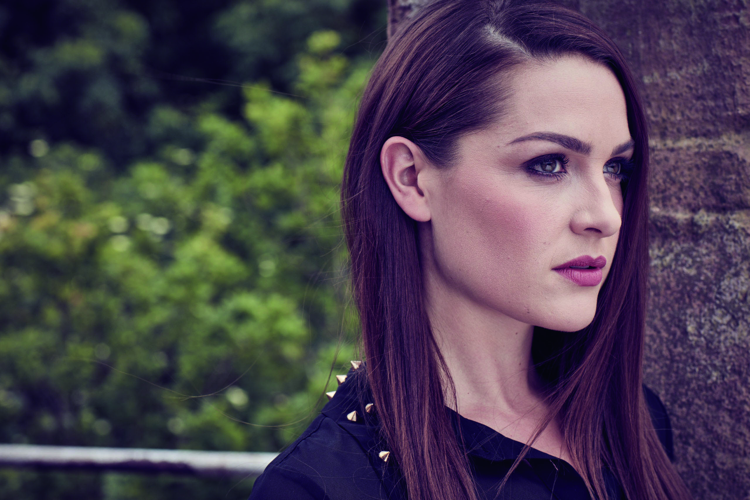 Sienna Blake played by Anna Passey 
